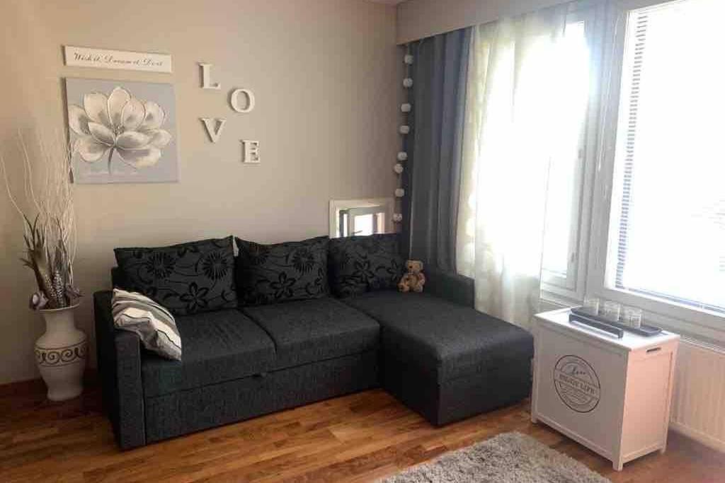 Luxus House With Sauna Nearby Airport Apartment วานตา ภายนอก รูปภาพ